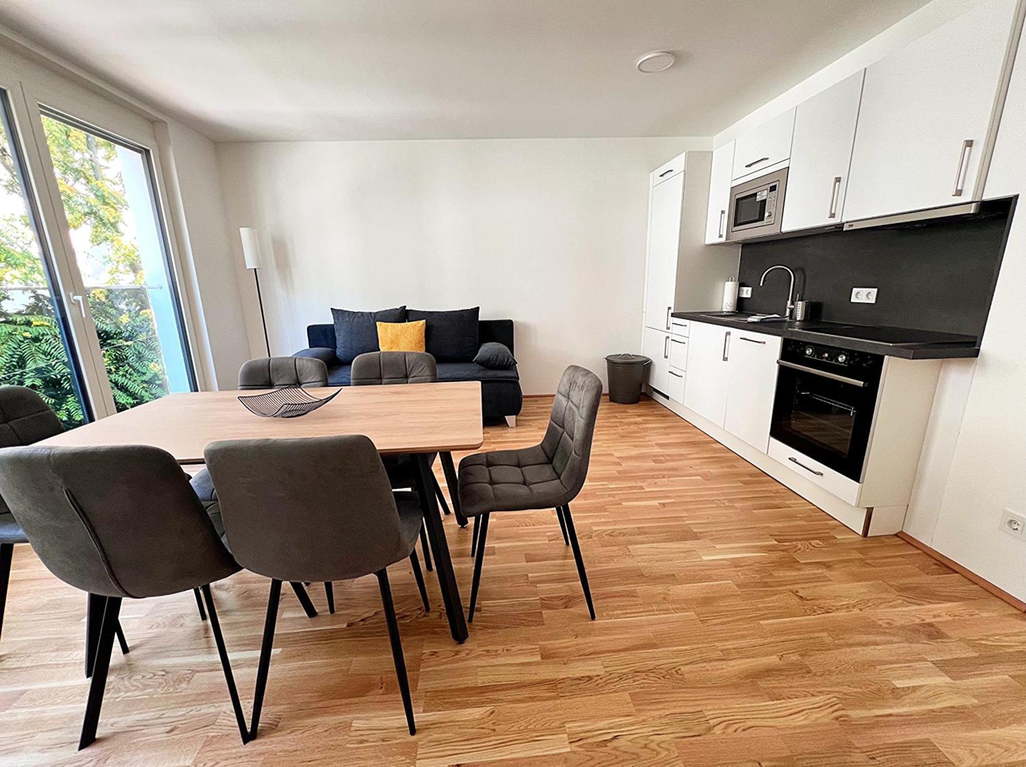 Modern, New, Next To Metro - Gg13 Apartments Wina Bagian luar foto