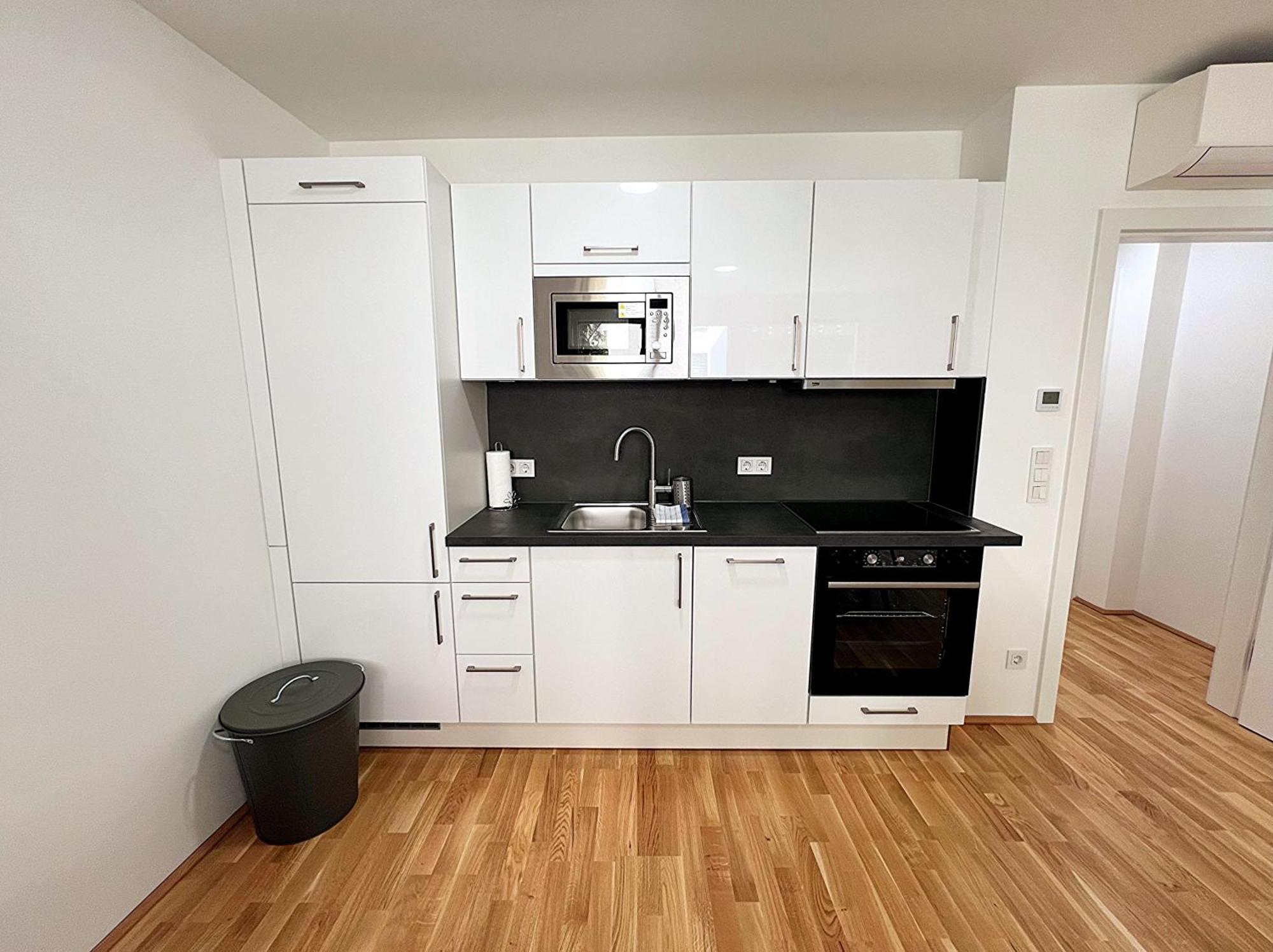 Modern, New, Next To Metro - Gg13 Apartments Wina Bagian luar foto