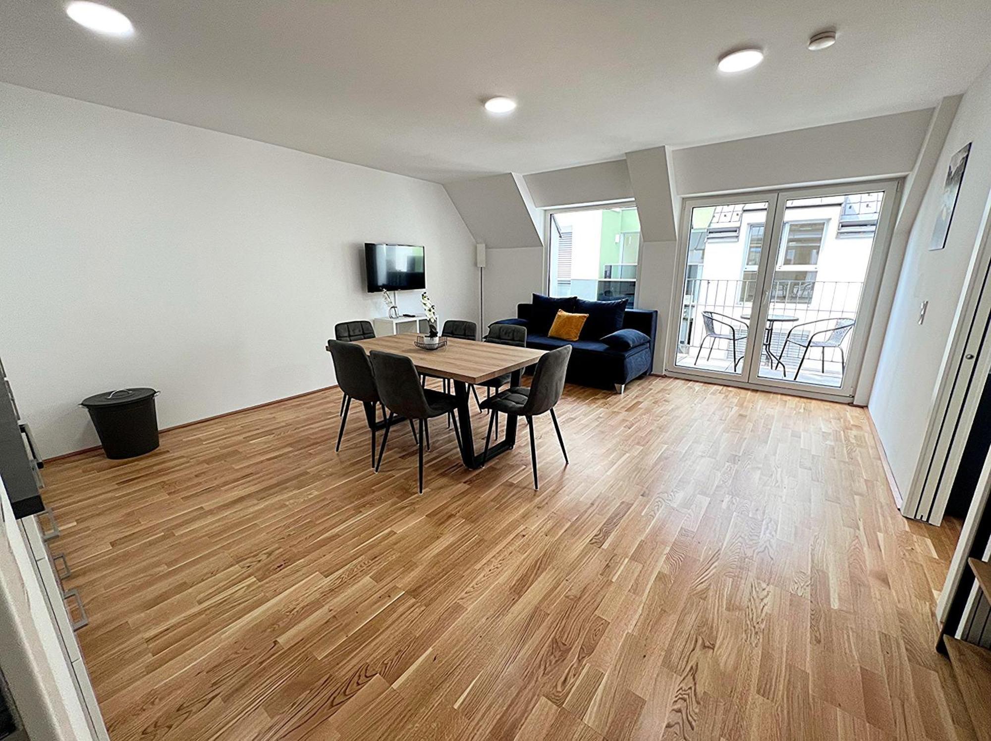 Modern, New, Next To Metro - Gg13 Apartments Wina Bagian luar foto